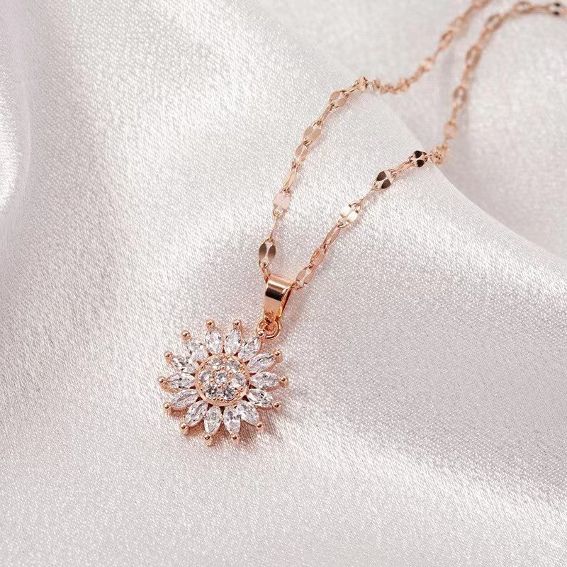 Light Luxury Rotatable SUNFLOWER Necklace Female Simple Trendy Fashion Temperament Clavicle Chain Accessories